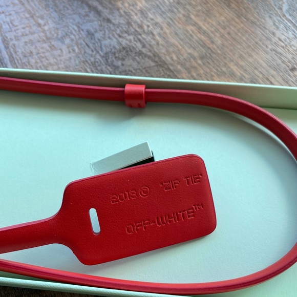 New Off White Red Leather Zip Tie Belt